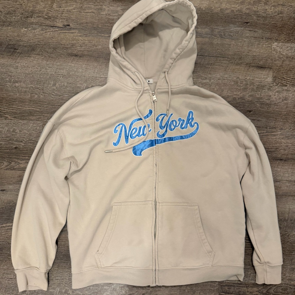 Garage Cream Hoodie with Cozy Lining